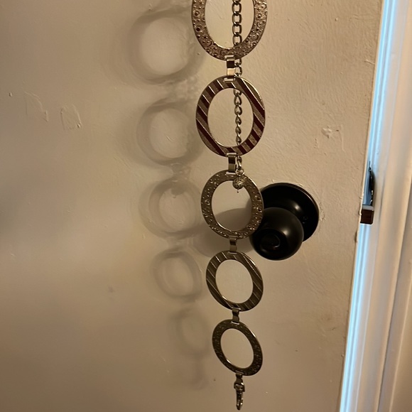 SALE!! CHUNKY SILVER OVAL CHAIN BELT ๐ฅ๐ฅ๐ฅ - Picture 3 of 10